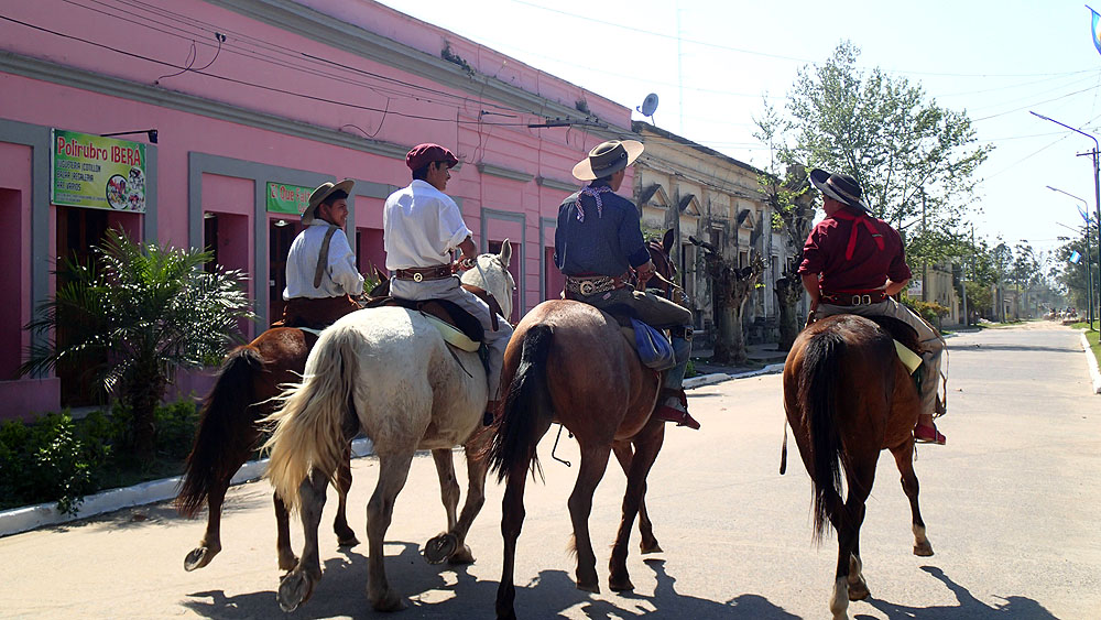 AR0918NR232_concepcion-gauchos.jpg [© Last Frontiers Ltd]