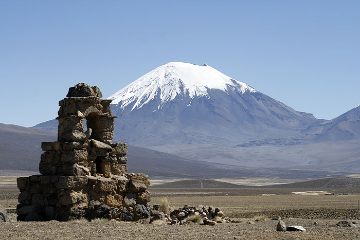 BO0508EM1031_sajama-national-park.jpg [© Last Frontiers Ltd]