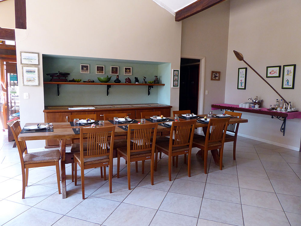 036BR1910SM_pantanal-baia-das-pedras-dining-area.jpg [© Last Frontiers Ltd]