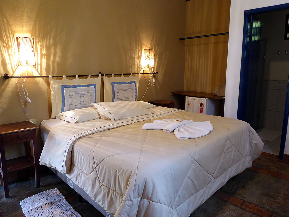 487BR1910SM_pantanal-pousada-aguape-double-room.jpg [© Last Frontiers Ltd]