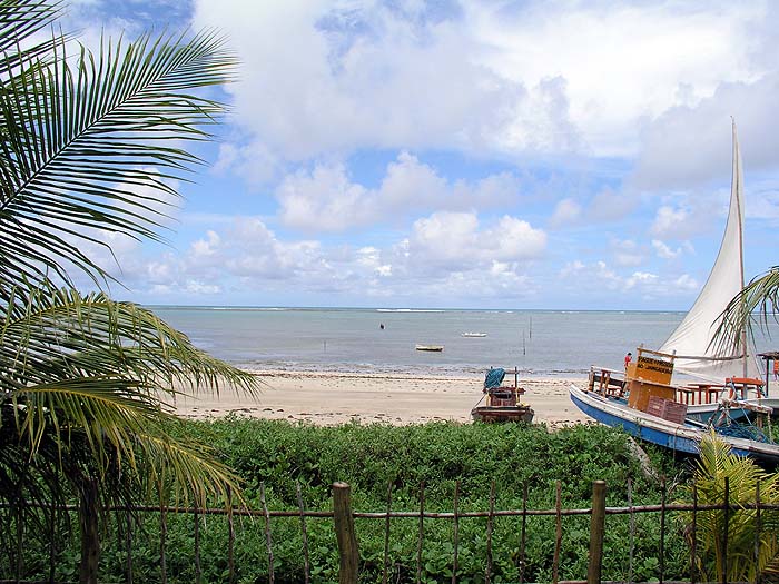 BR0406SM087_sao_miguel_dos_milagres_beach.jpg [© Last Frontiers Ltd]