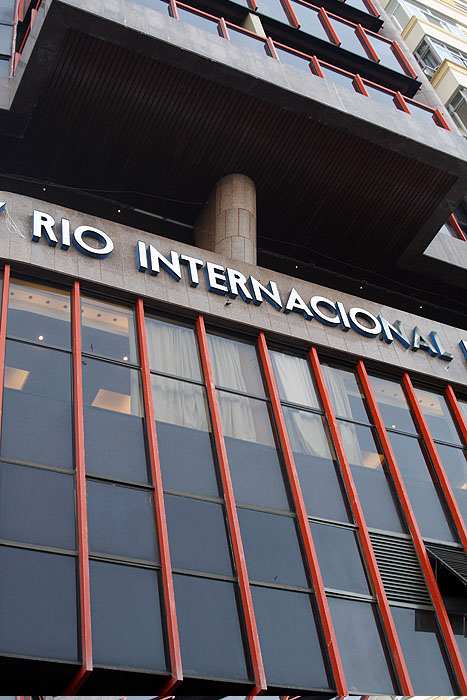 BR0507EM370_rio_interacional.jpg [© Last Frontiers Ltd]