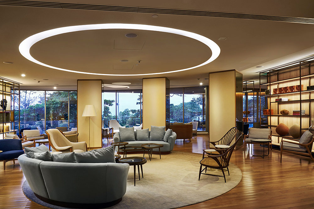 BR0719FC07_fairmont-copacabana-lounge.jpg [© Last Frontiers Ltd]