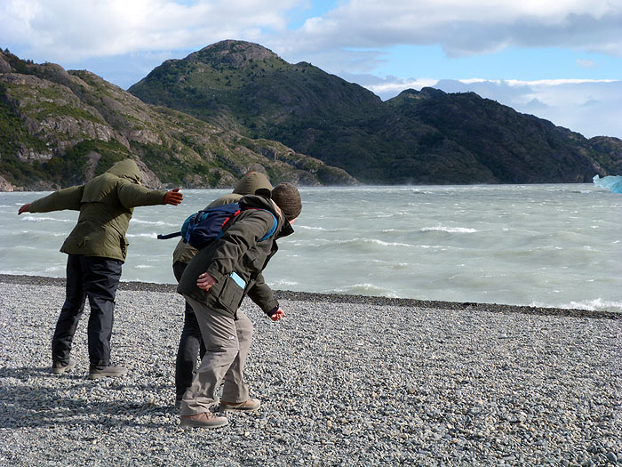 CL0214EP0692_torres-del-paine-lago-grey.jpg [© Last Frontiers Ltd]