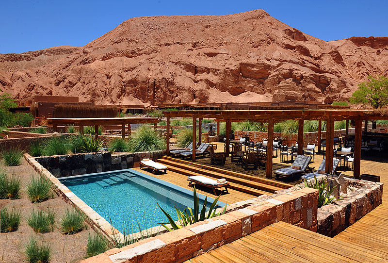 CL10AA01_alto-atacama-pool-area.jpg [© Last Frontiers Ltd]