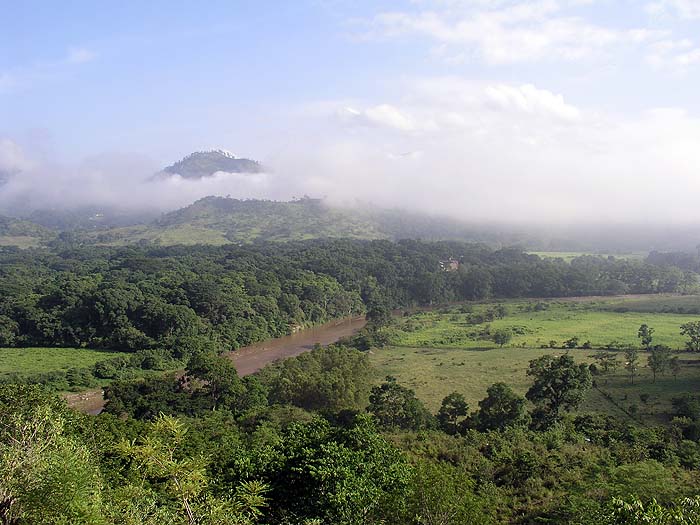 HN0704EP256_copan_ruins.jpg [© Last Frontiers Ltd]