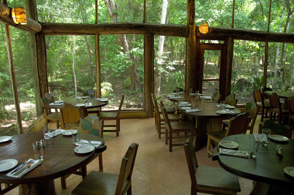 MX1206PC002_puerta-calakmul-restaurant.jpg [© Last Frontiers Ltd]