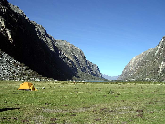 PE0405AE314_cordillera_blanca.jpg [© Last Frontiers Ltd]