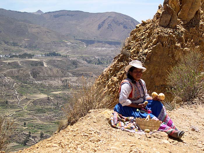 PE1105SM137_colca_valley.jpg [© Last Frontiers Ltd]