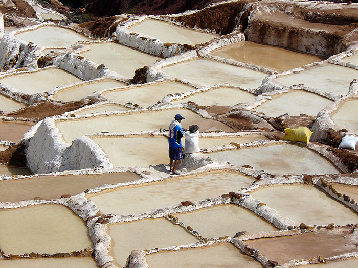 PE1114FD113_maras-salt-flats-sacred-valley.jpg [© Last Frontiers Ltd]