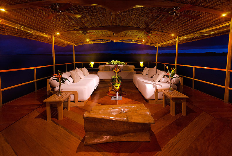 PE11DE04_delfin-I-lounge.jpg [© Last Frontiers Ltd]