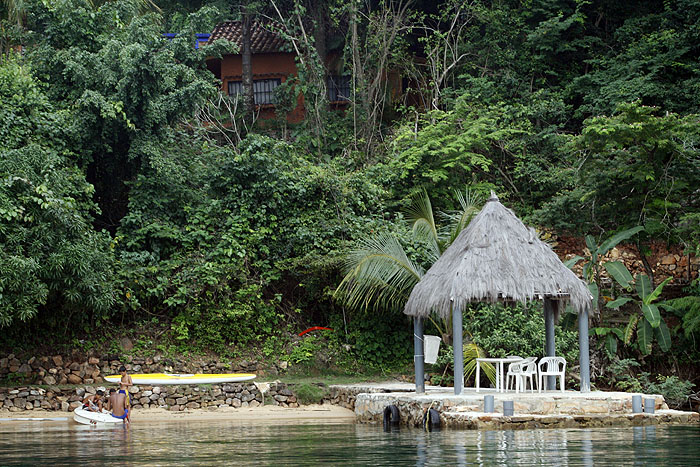 VE0907EM437_villa_majagual.jpg [© Last Frontiers Ltd]