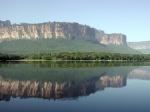 Image: Auyn-tepui - Canaima and Angel Falls